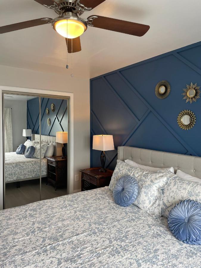 ☆Live On The Water! Lake Palmetto Palm W/ Patio - 10Min To Downtown & Beaches☆ 찰스턴 외부 사진