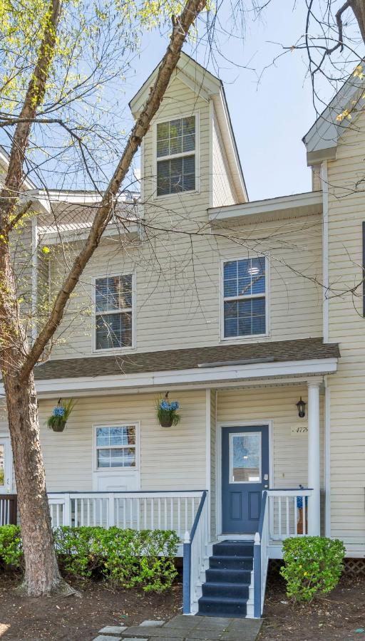 ☆Live On The Water! Lake Palmetto Palm W/ Patio - 10Min To Downtown & Beaches☆ 찰스턴 외부 사진